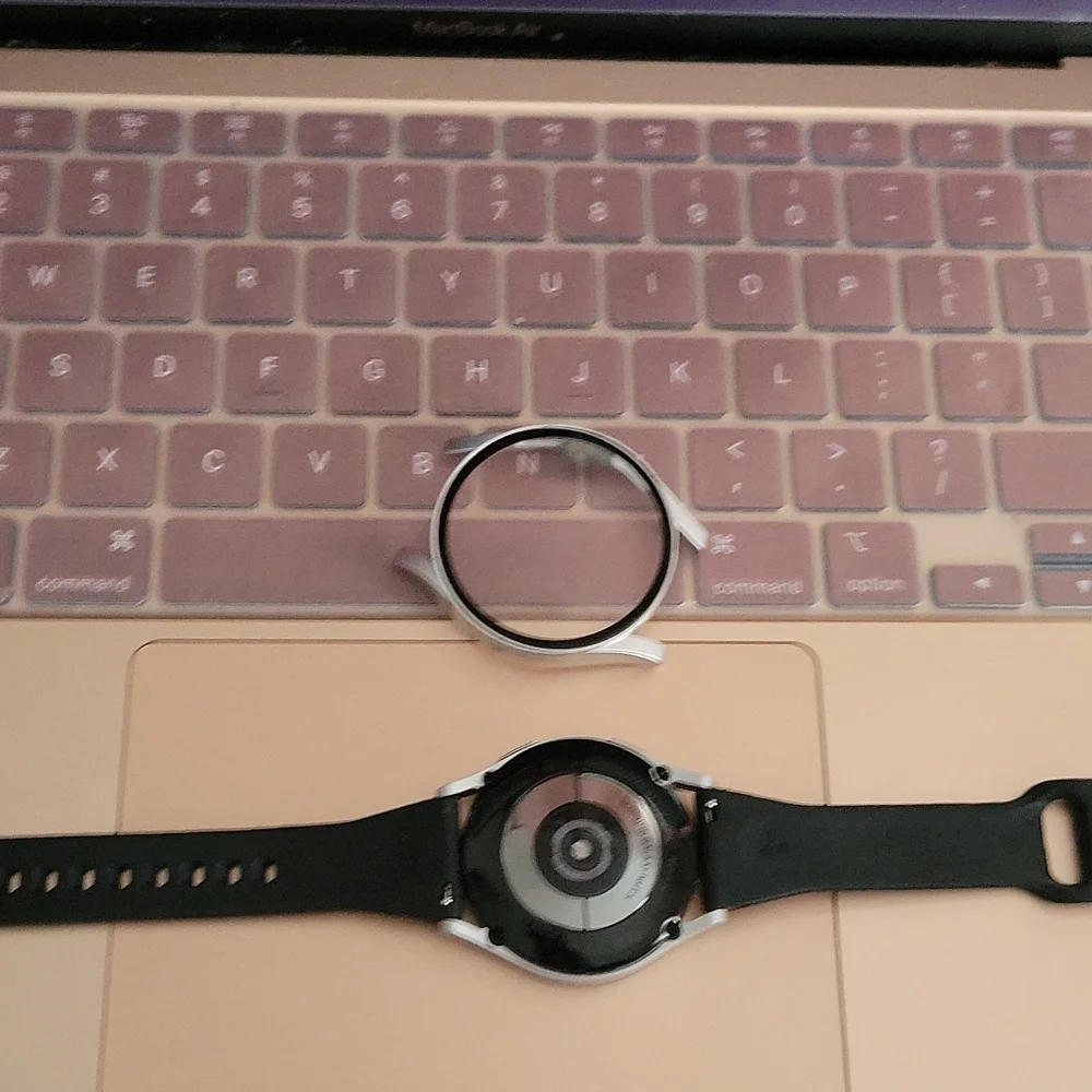 Samsung Galaxy watch 4 with gps/cellular with bands/faces